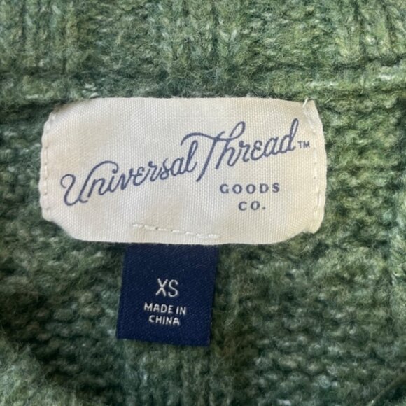 Universal Thread Cable Knit Sweater Womens XS Green Warm Winter Fall - Picture 6 of 7